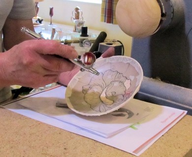  The bowl turned and painting started after highlighting the outline of the poppy